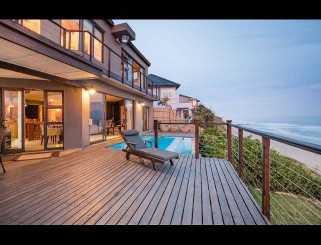 4 BEDROOM HOUSE FOR SALE IN WILDERNESS